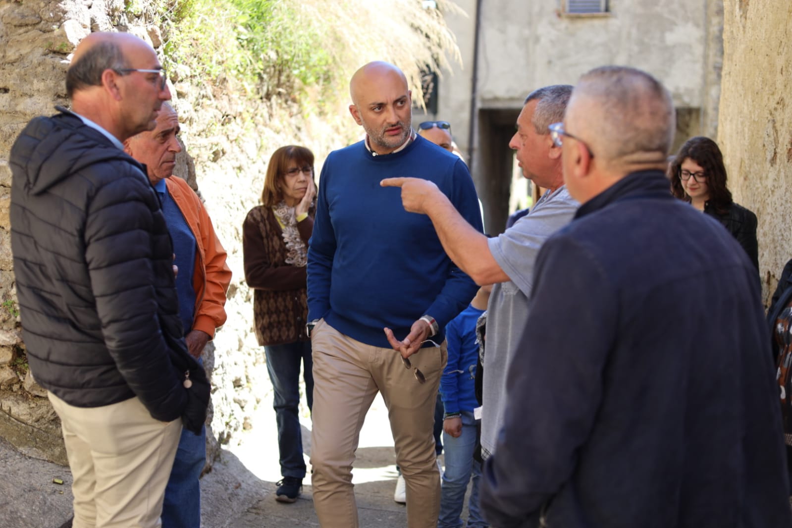 Biagio Faragalli Sindaco montalto uffugo tra la gente