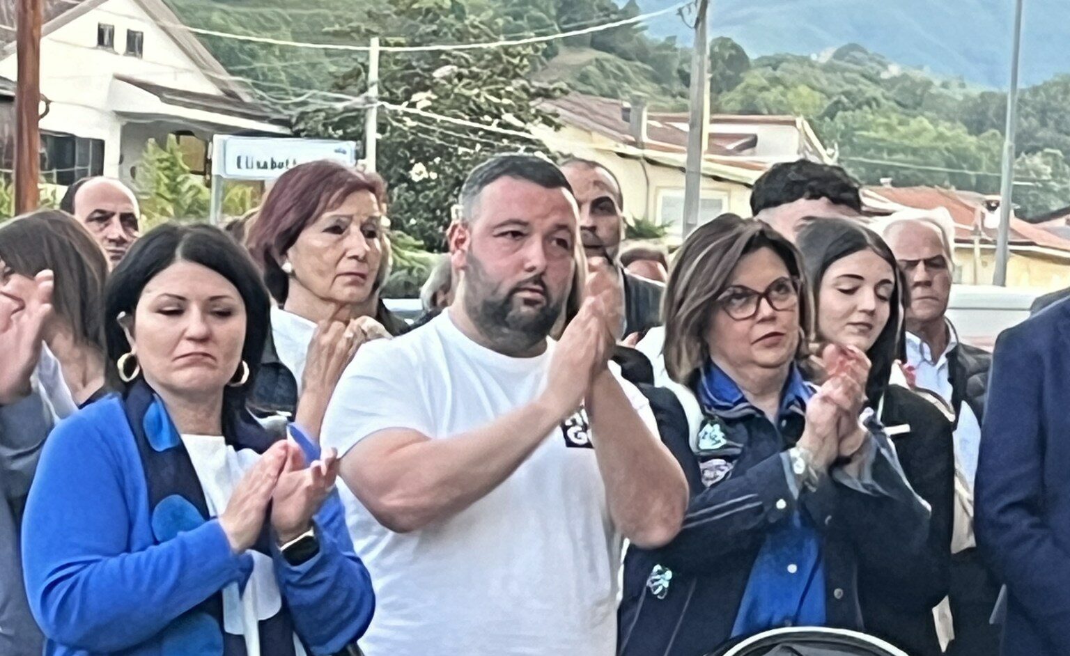 Biagio Faragalli Sindaco montalto uffugo tra la gente