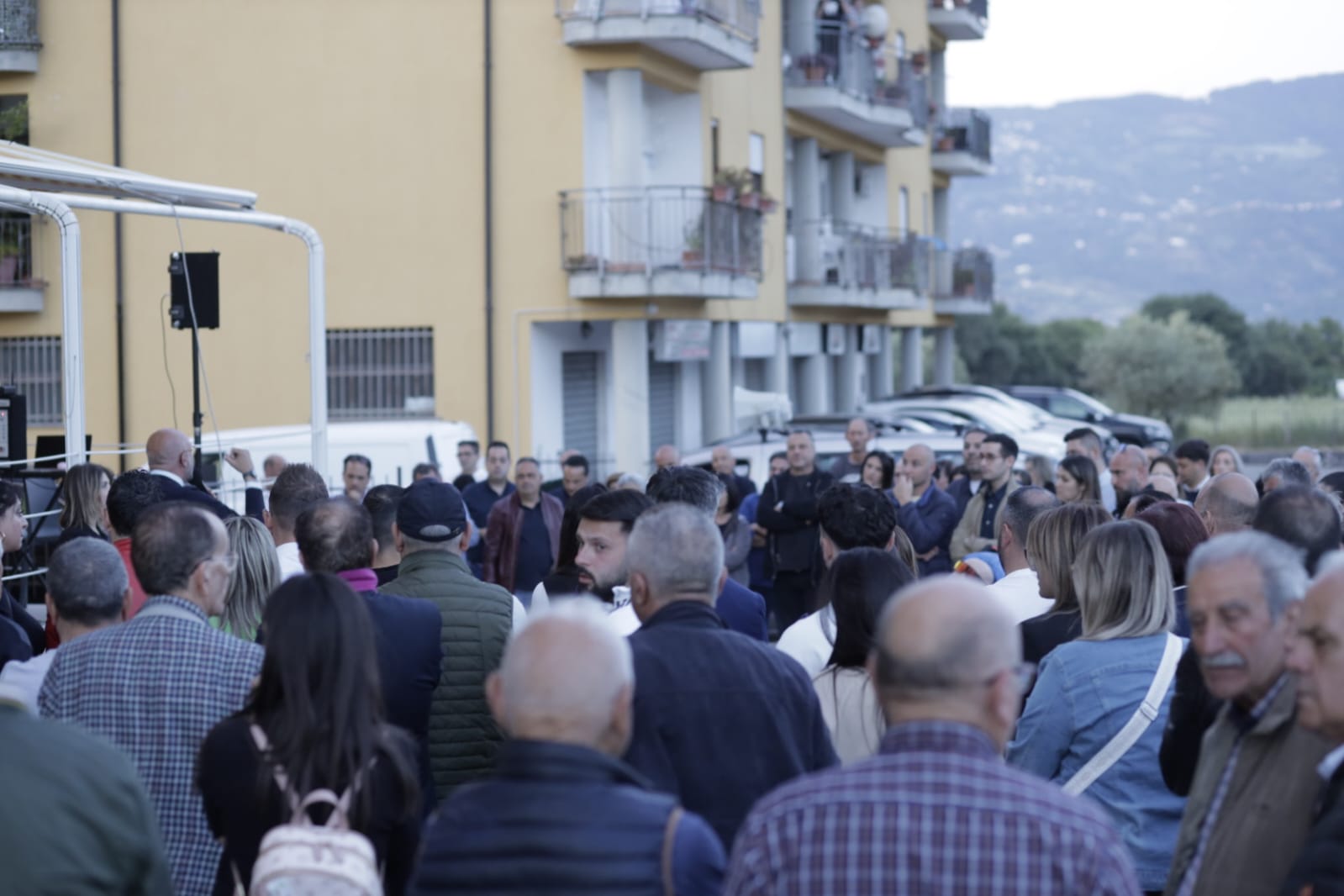 Biagio Faragalli Sindaco montalto uffugo tra la gente